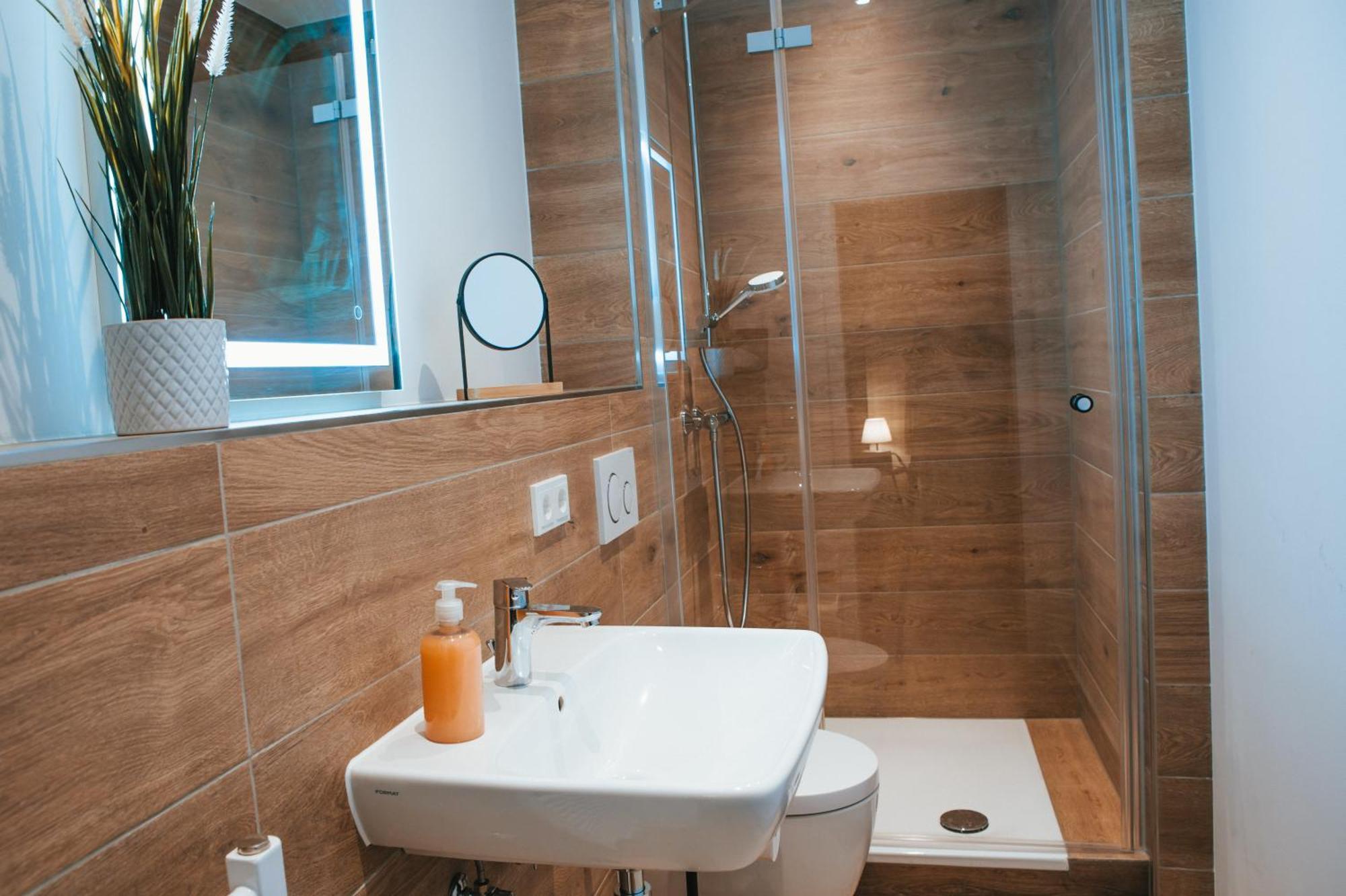Wohnen Auf Zeit In Saarbruecken Apartment Ngoại thất bức ảnh
