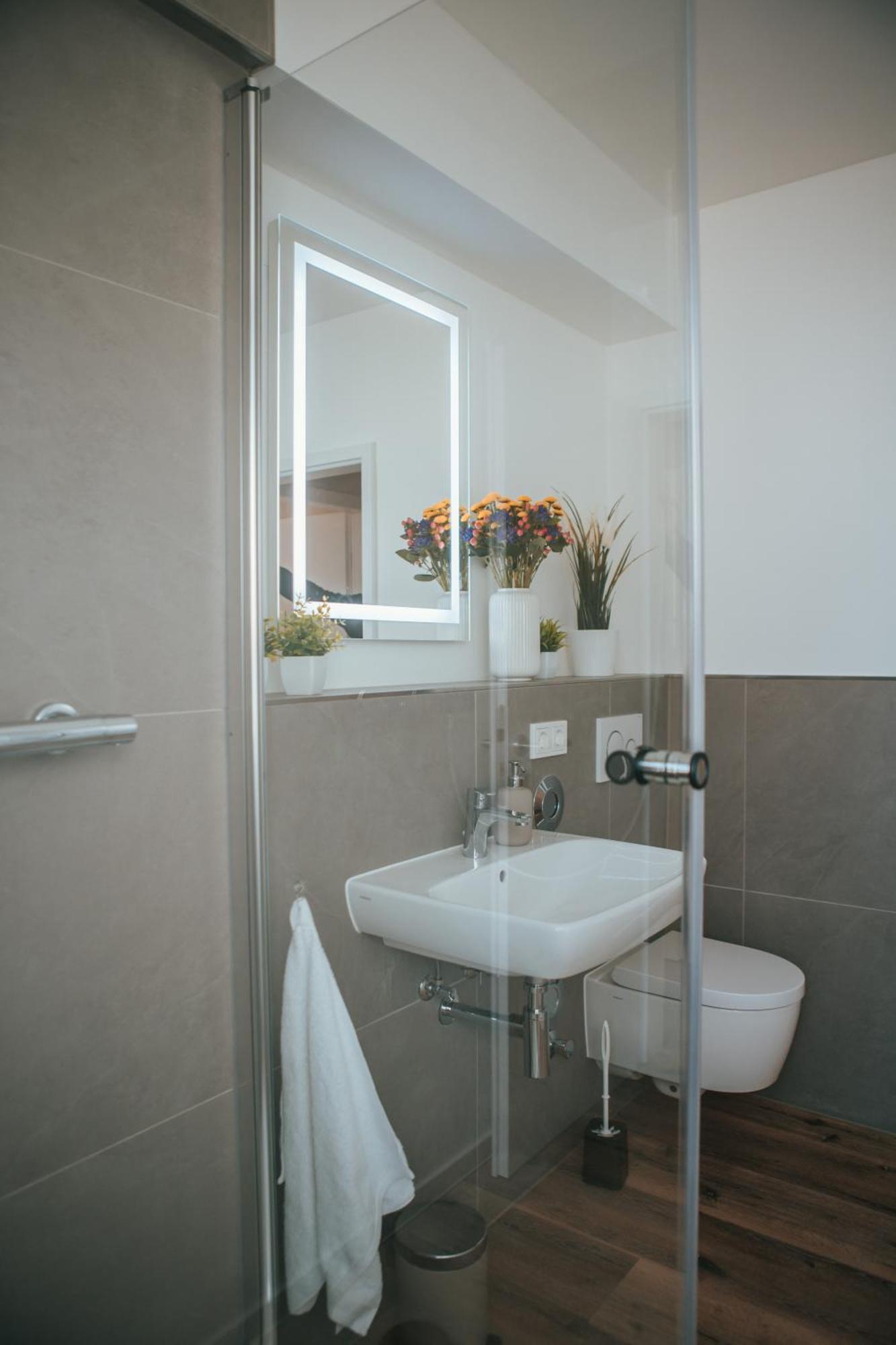 Wohnen Auf Zeit In Saarbruecken Apartment Ngoại thất bức ảnh